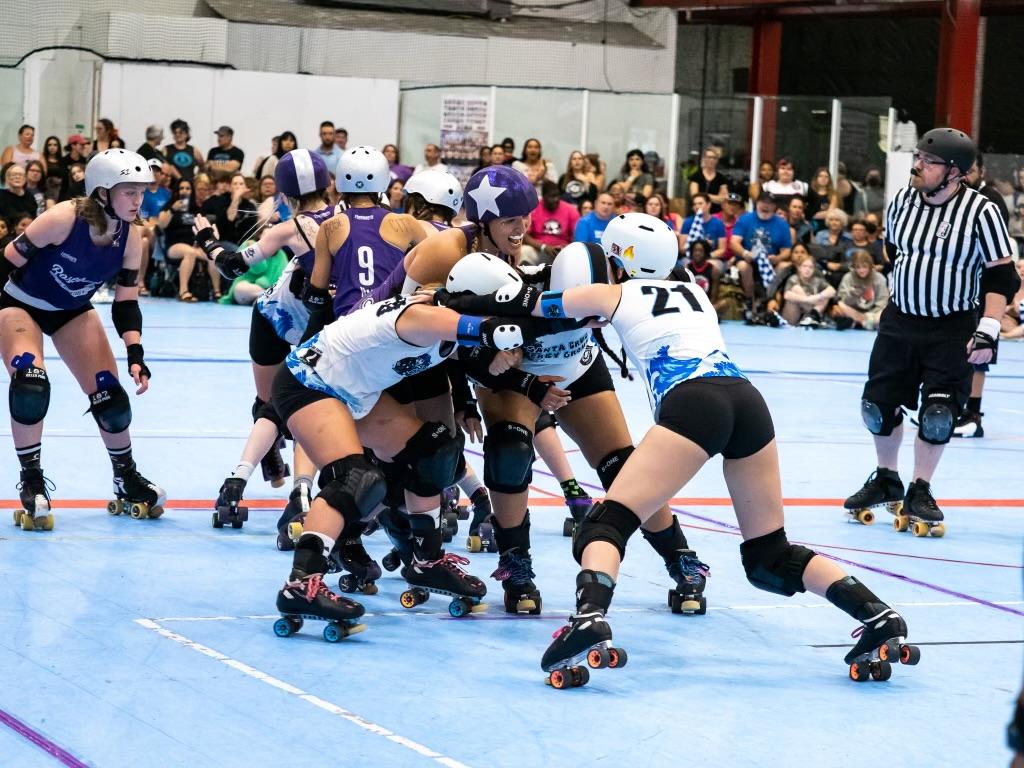 Roller Derby in Rose City